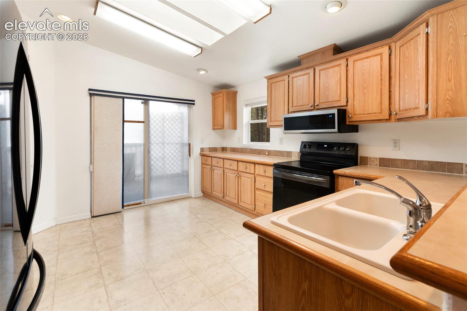 Photo 10 of 46 Kingston Circle, Florissant