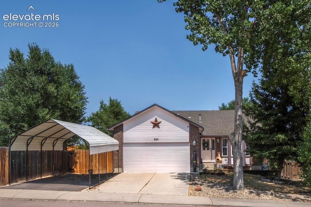 924 White Stone Way, Fountain, CO 80817