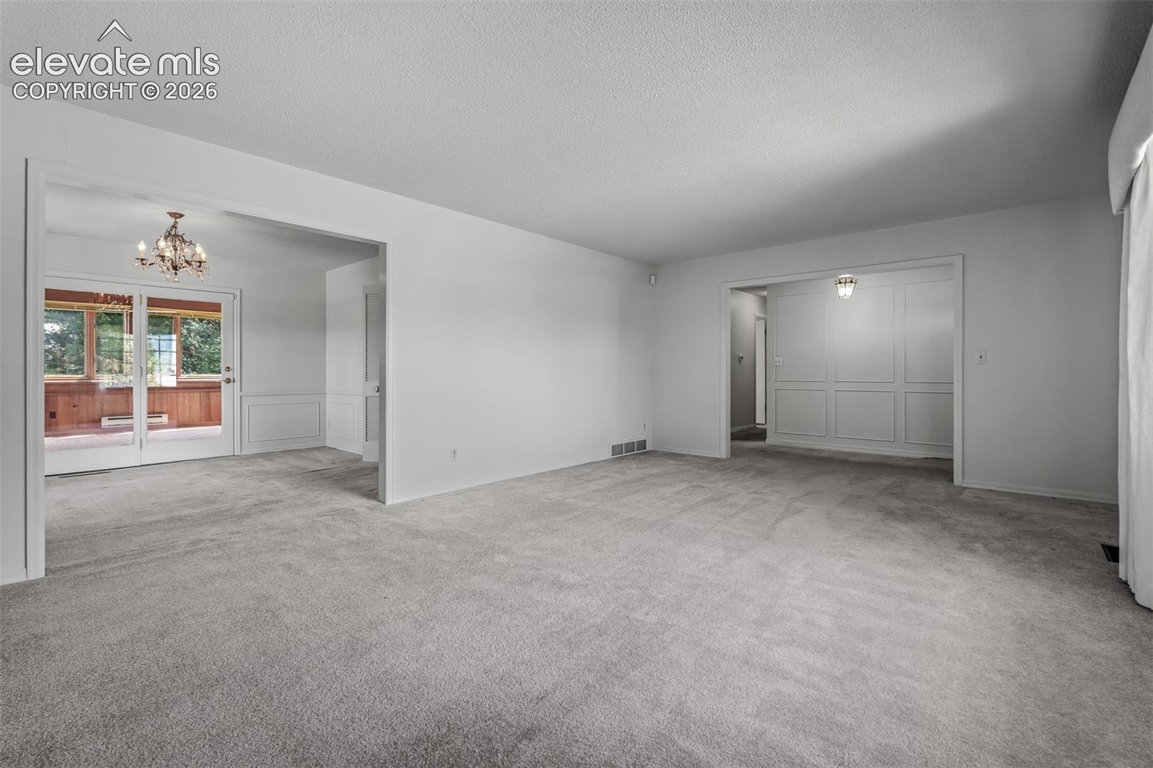 3135 Lees Lane
