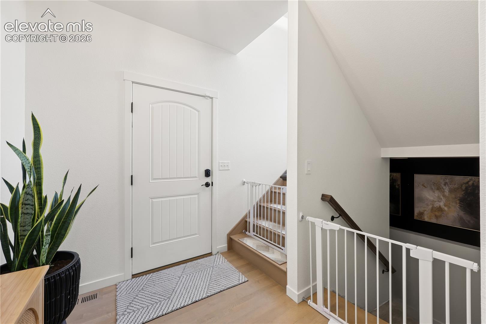 Photo 13 of 6538 Cumbre Vista Way, Colorado Springs