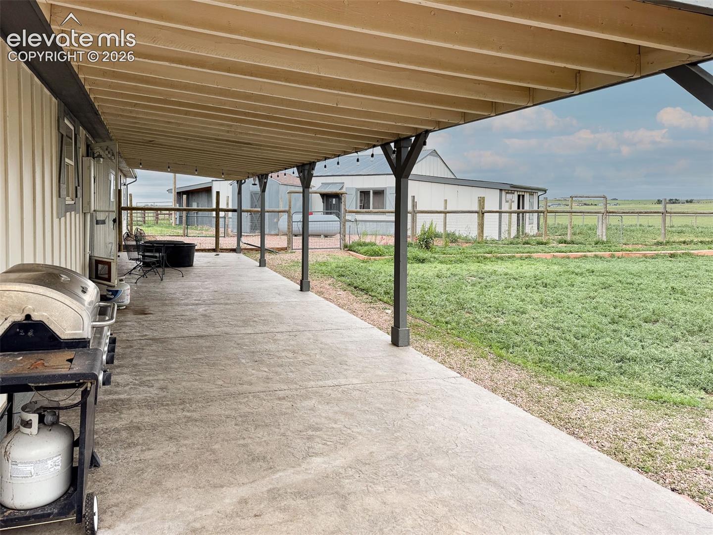 Rear covered patio