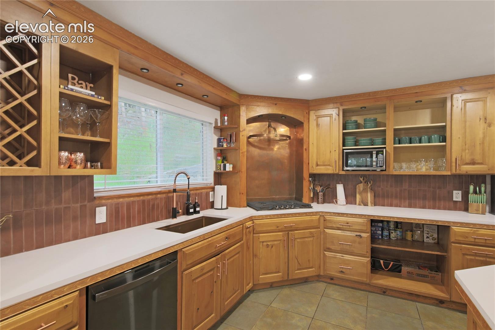 Photo 17 of 46 Apache Road, Evergreen