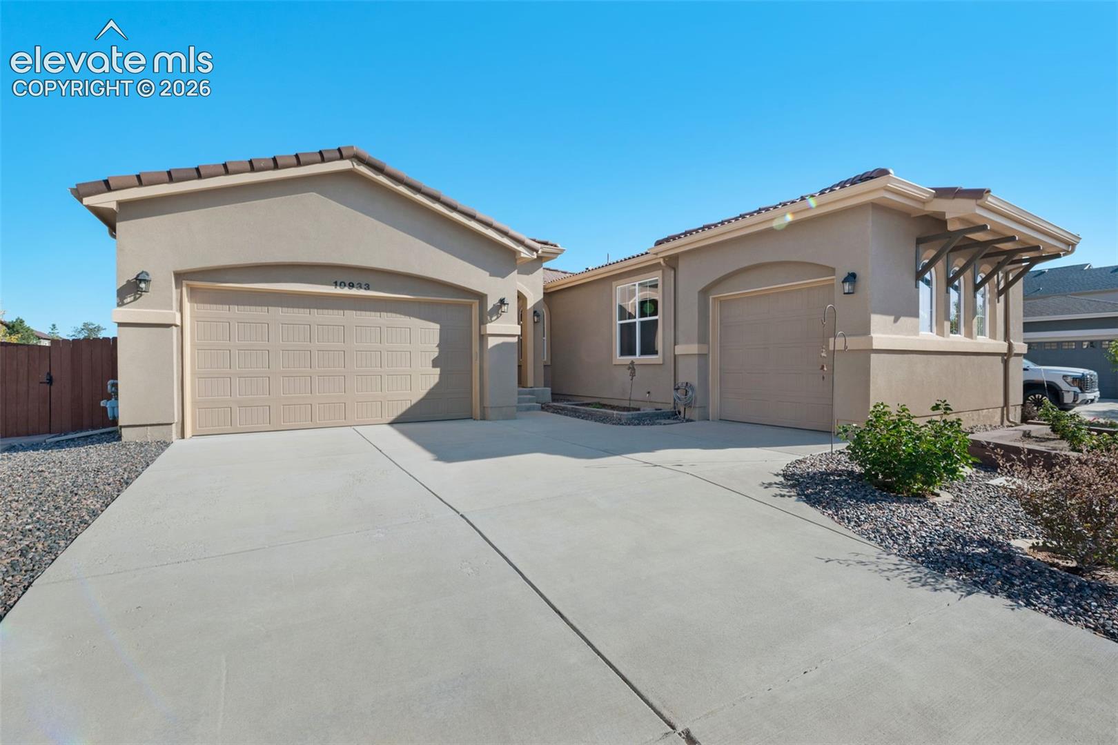 Photo 43 of 10933 Checo Way, Peyton