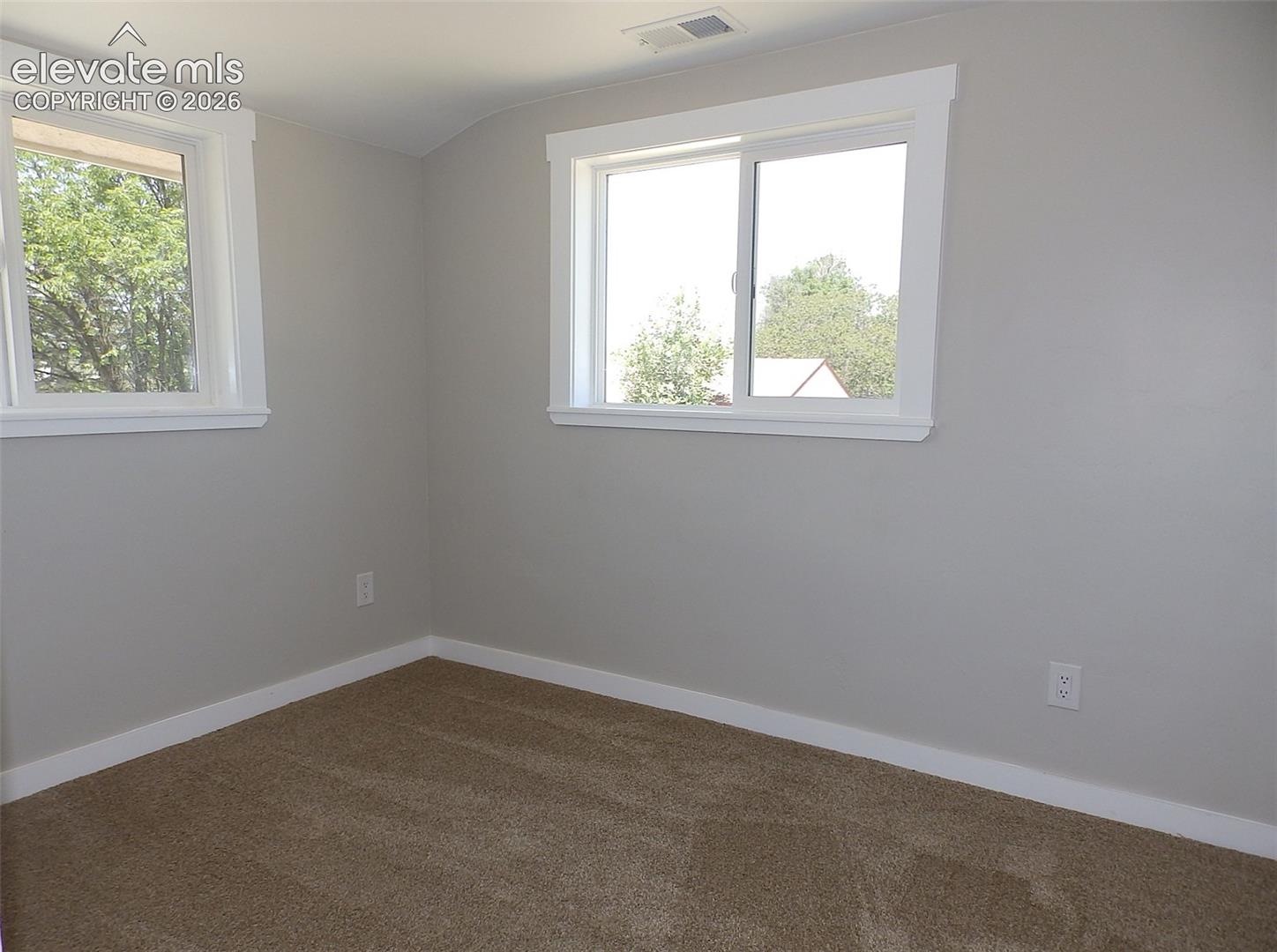 Photo 13 of 502 Pueblo Avenue, Simla