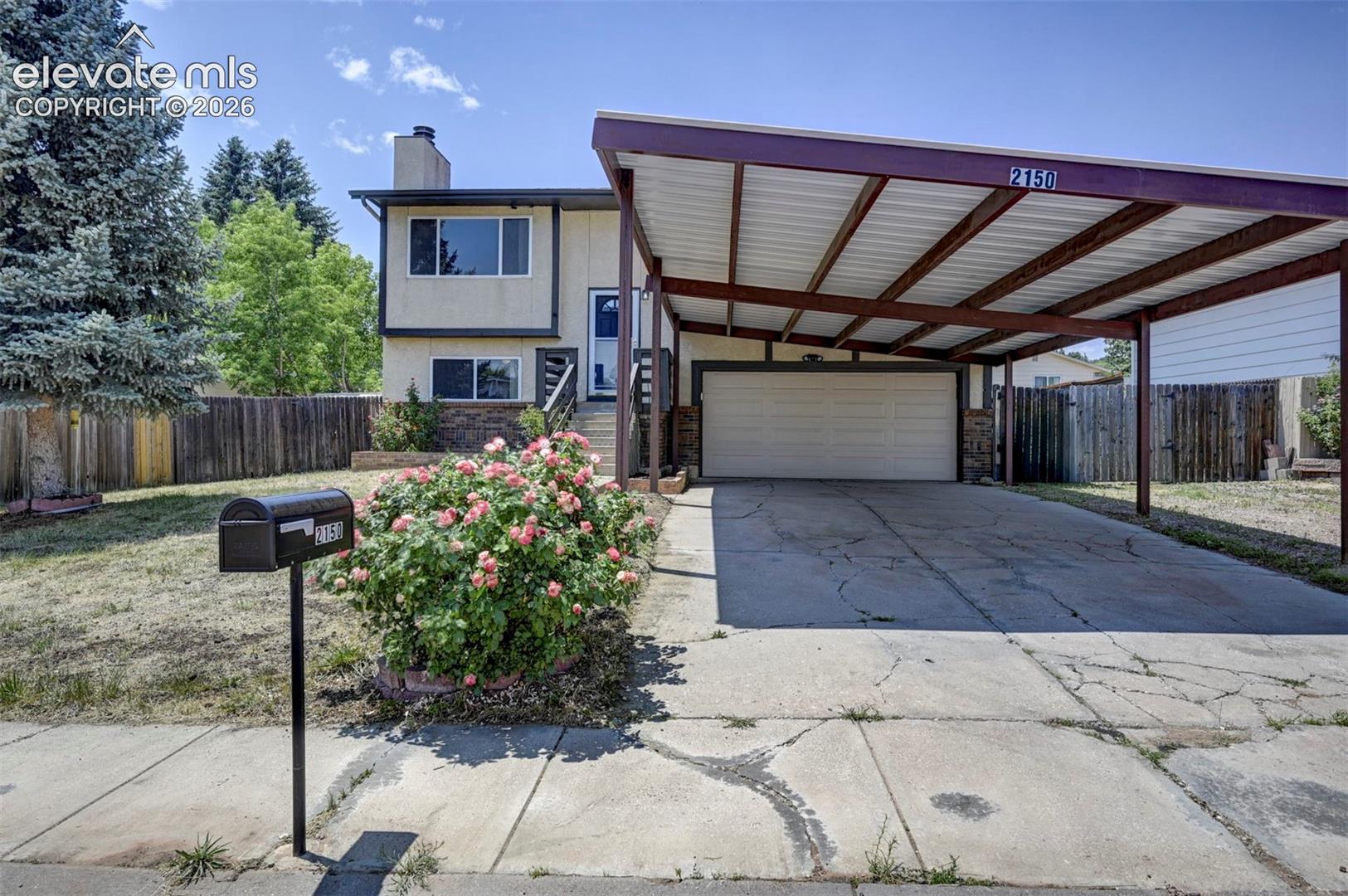 2150 Heathercrest Dr, Colorado Springs, CO 80915