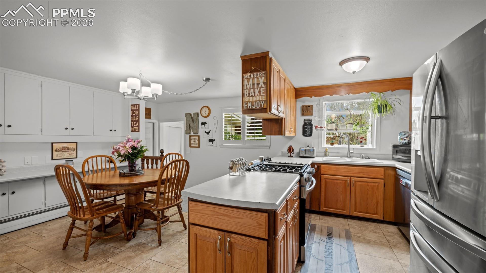 17 W Clover Cir, Colorado Springs, CO 80906 photo