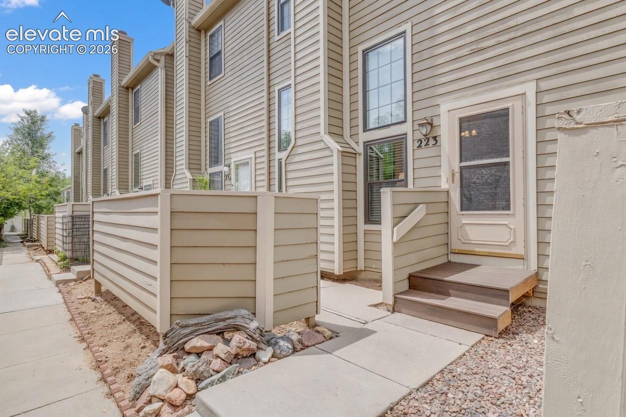 223 Lorraine Ct, Colorado Springs, CO 80905