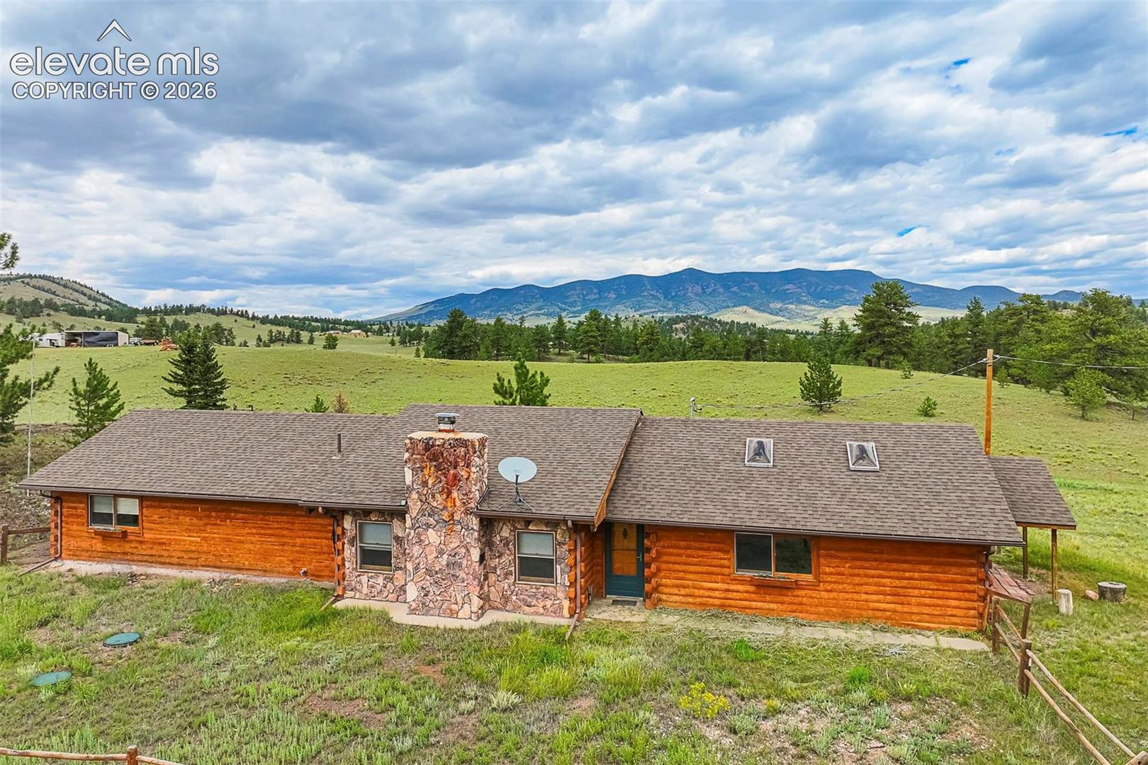 Photo 42 of 994 Deer Lane, Guffey