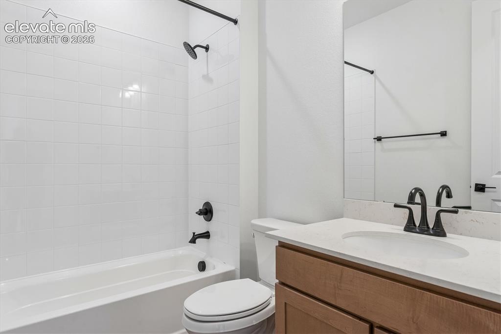 16757 Starfall Dr, Monument, CO 80132