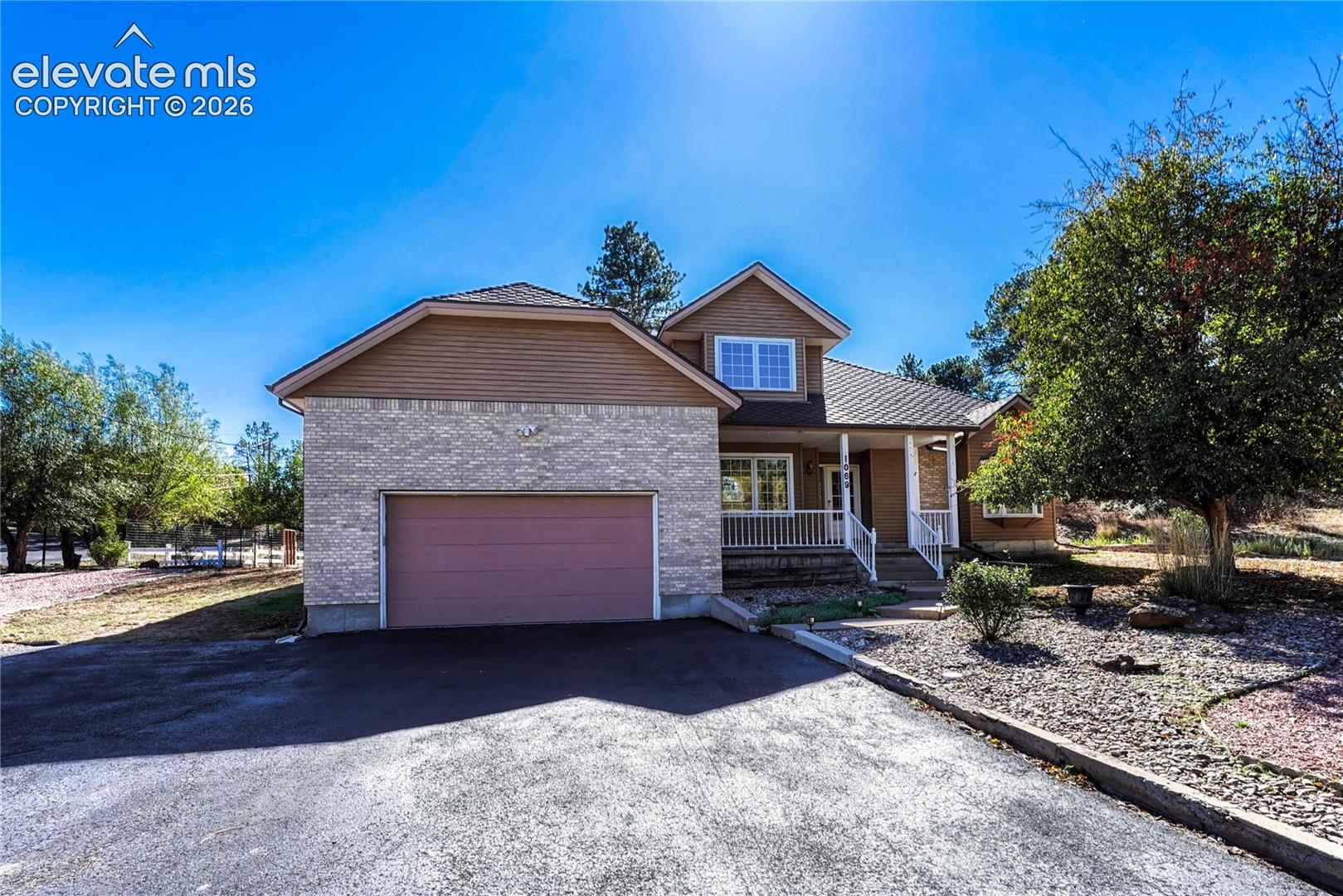 Photo 2 of 1069 BERGLIND Road, Colorado Springs