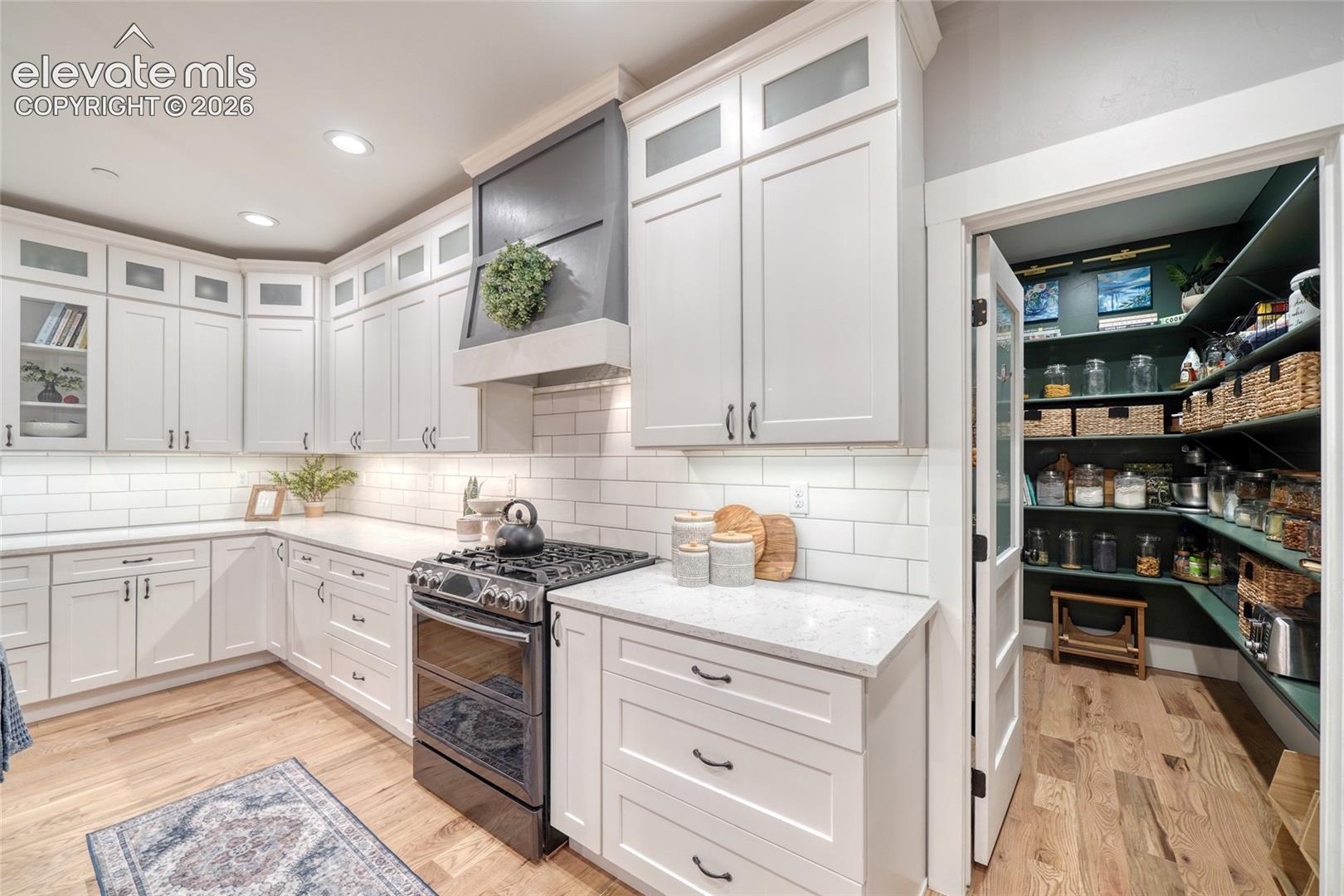 Photo 11 of 11428 Shaugnessy Road, Colorado Springs