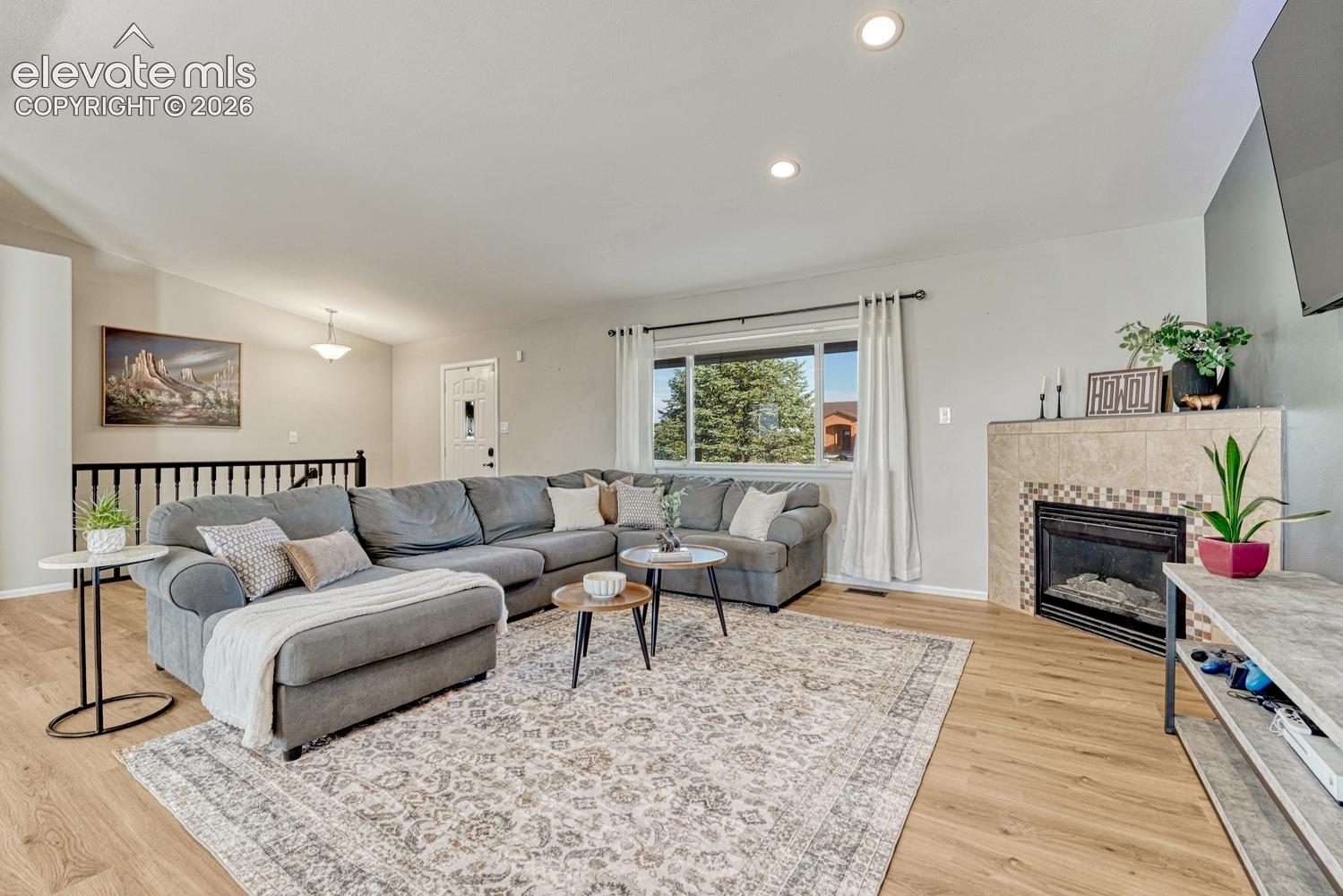 Photo 6 of 831 E Paseo Dorado Drive, Pueblo West