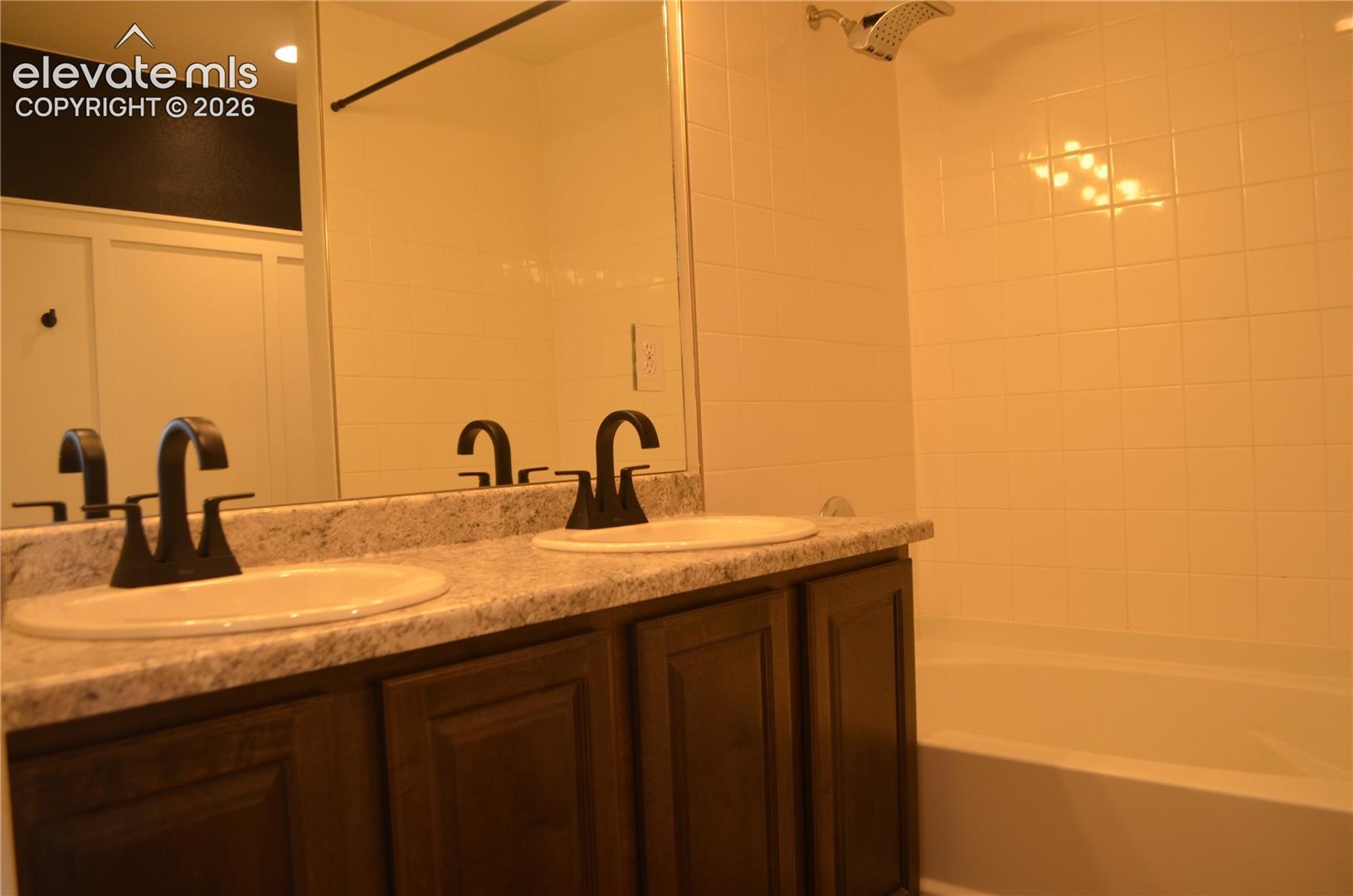 Upper level hall bathroom