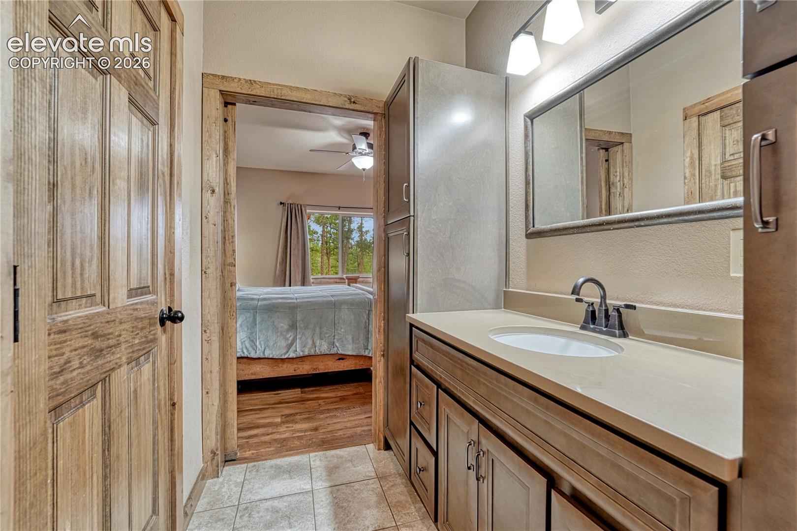 Photo 13 of 73 Black Mesa Circle, Florissant