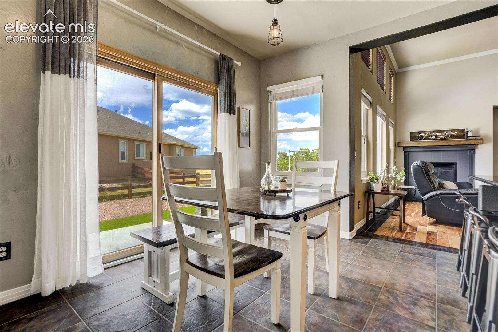 Photo 11 of 7555 Antelope Meadows Circle, Peyton