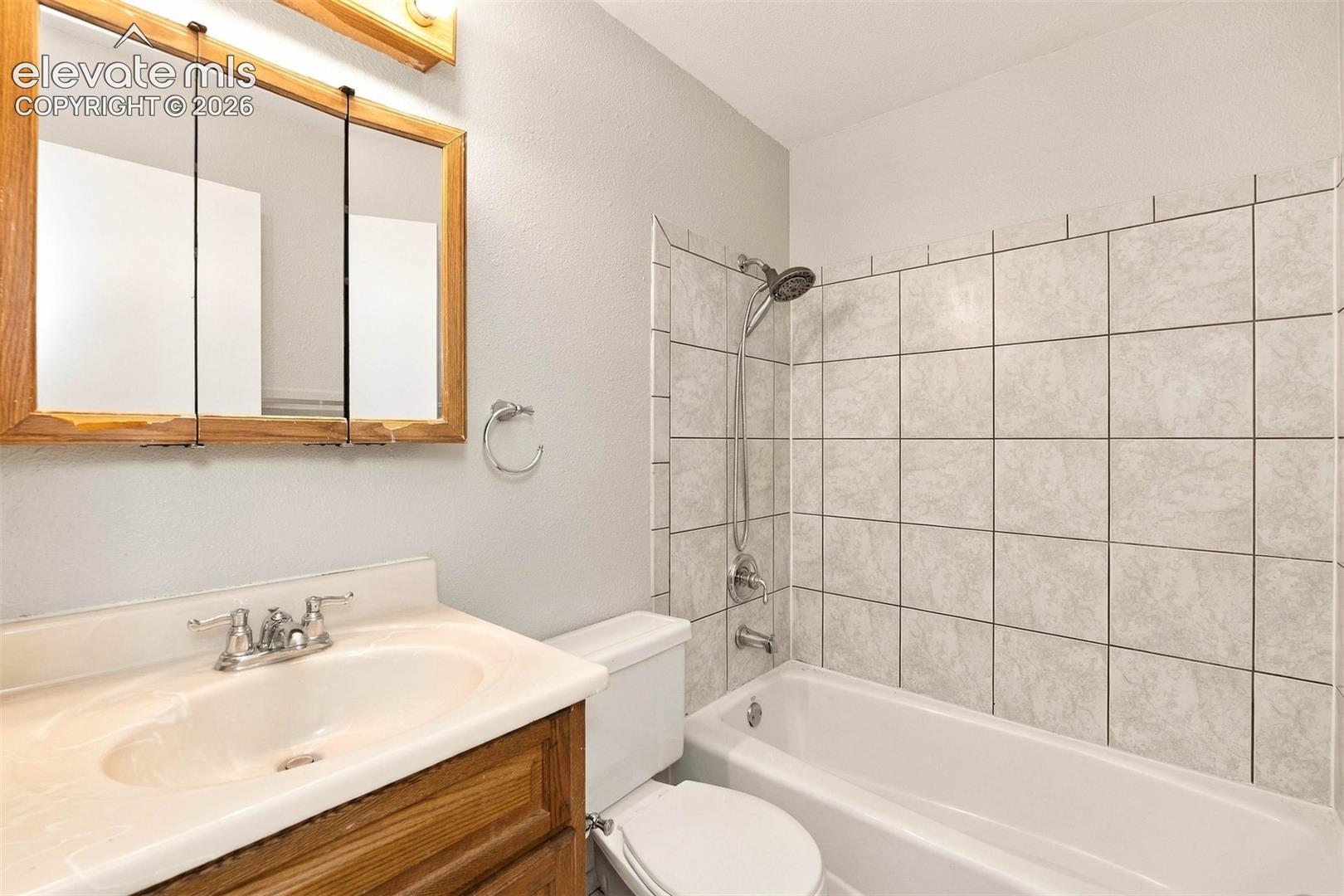 Photo 8 of 4937 Dewar Drive, Colorado Springs