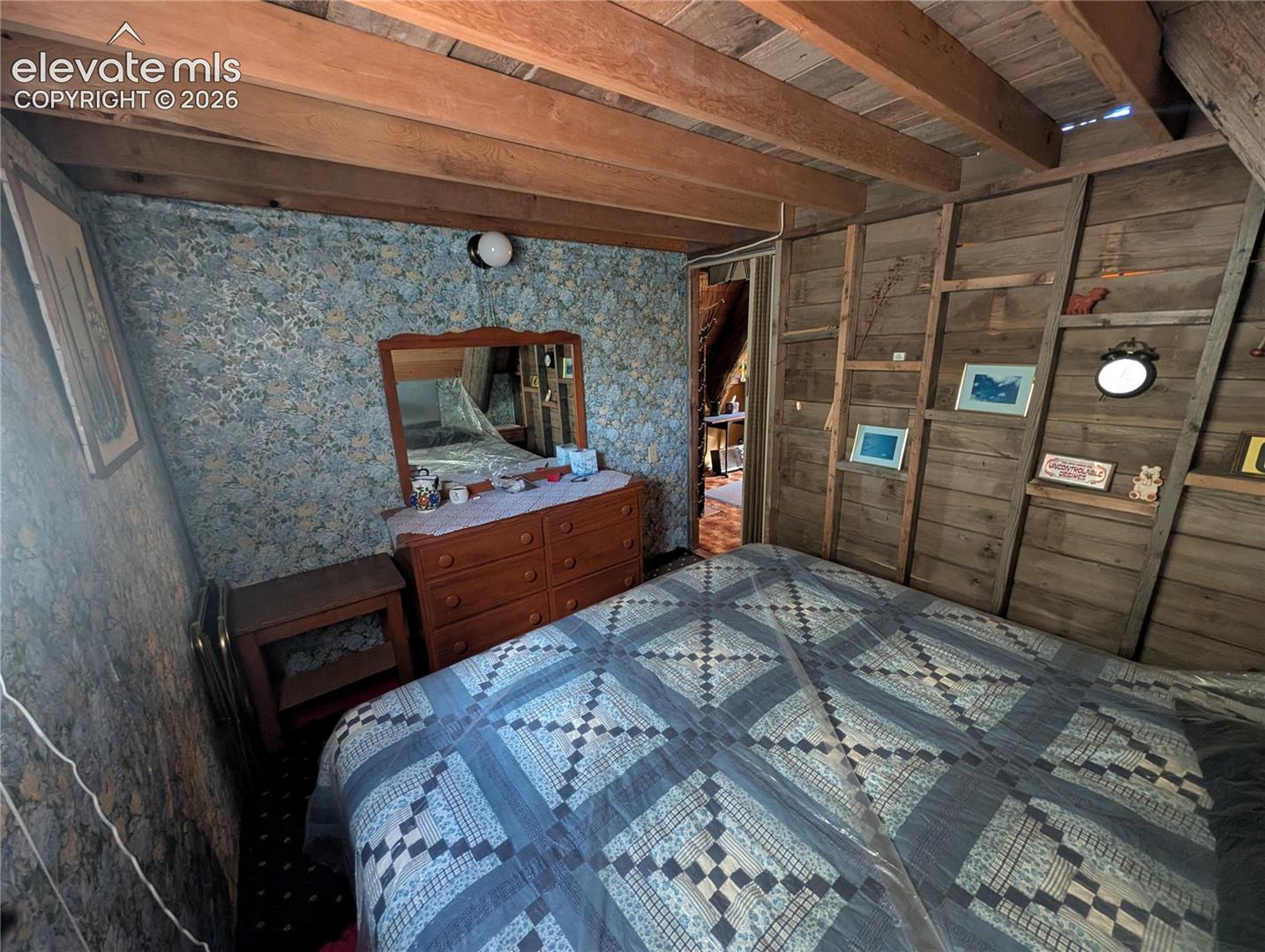 Exposed wood beam ceiling