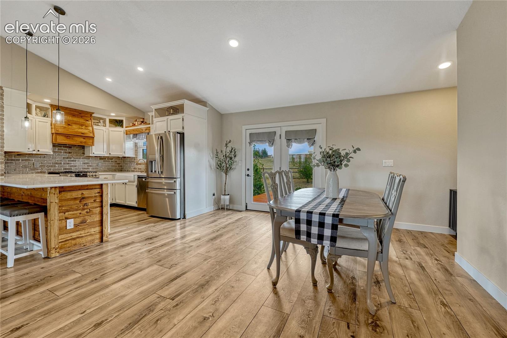Dining room/kitchen