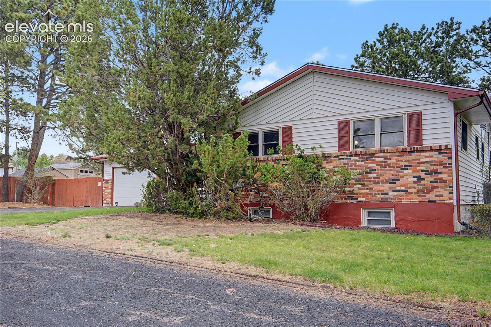 5309 Flintridge Dr, Colorado Springs, CO 80918