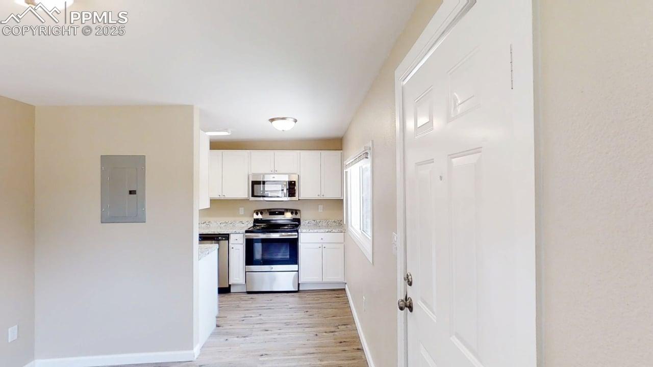 Photo 13 of 2413 E St Vrain Street, Colorado Springs