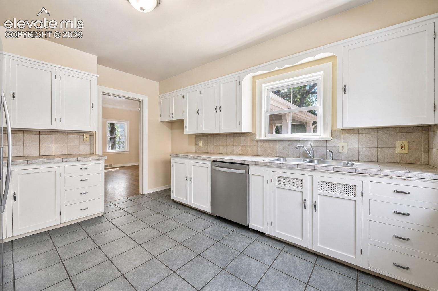 Photo 9 of 1030 E Platte Avenue, Colorado Springs