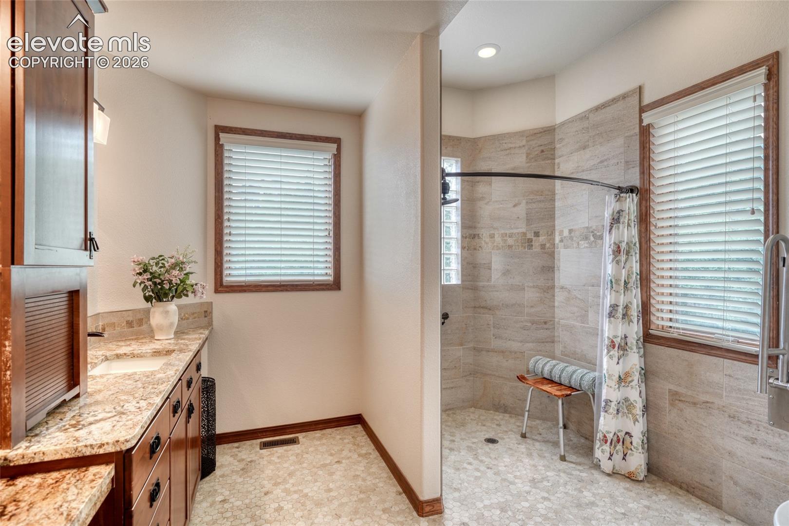Photo 45 of 585 Vista Grande Drive, Colorado Springs
