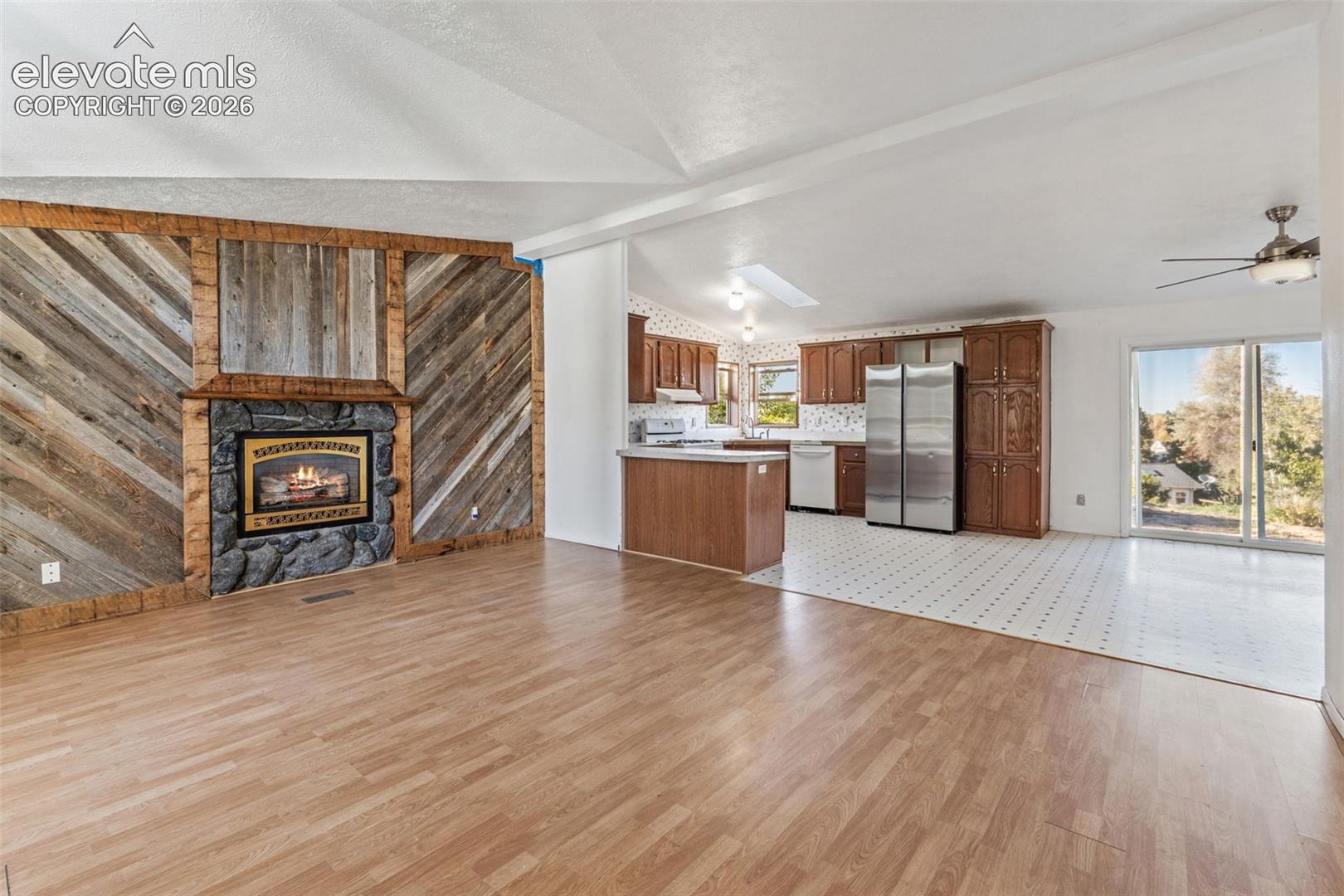 Photo 6 of 5873 S Quemoy Circle, Centennial
