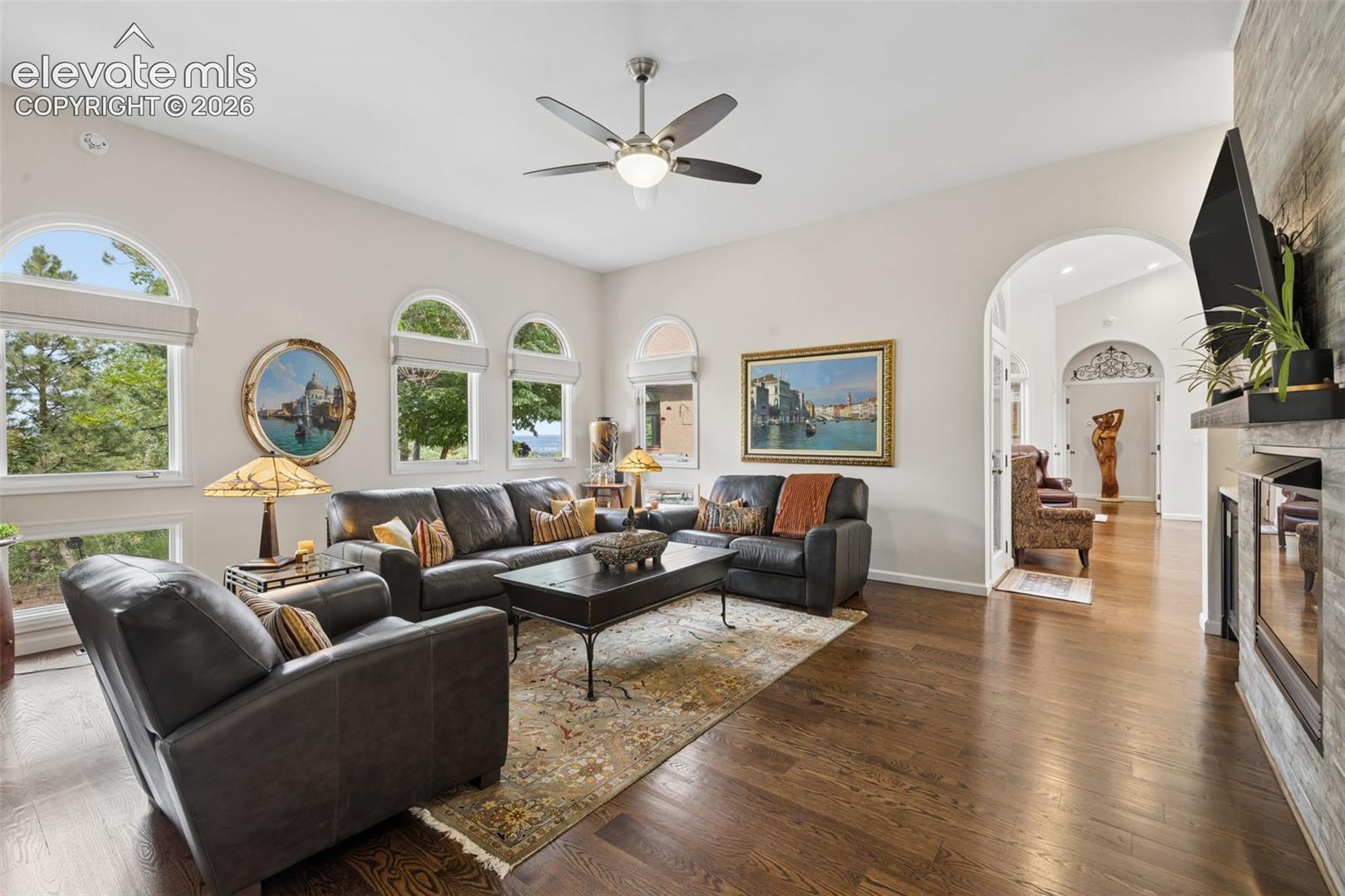 Photo 11 of 860 Appian Court, Colorado Springs