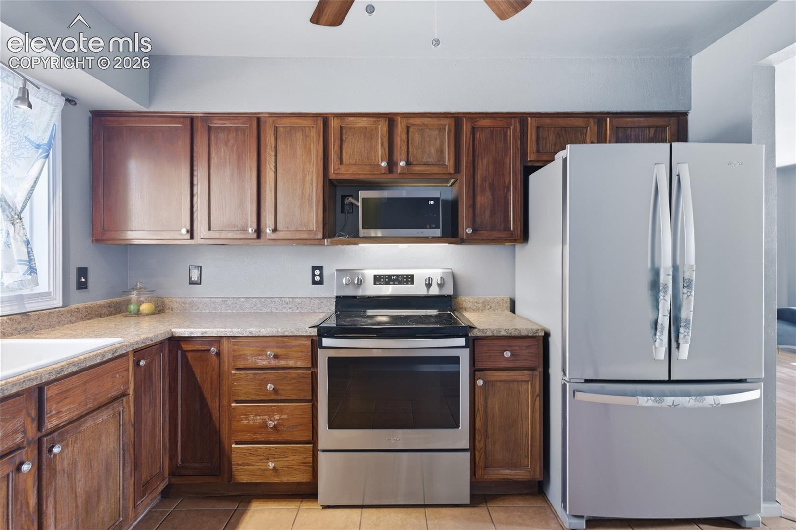 Photo 9 of 213 Jasper Drive, Colorado Springs