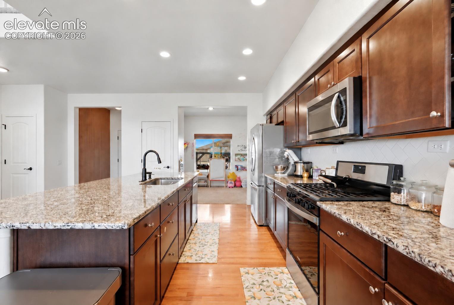 Photo 13 of 6728 Cumbre Vista Way, Colorado Springs