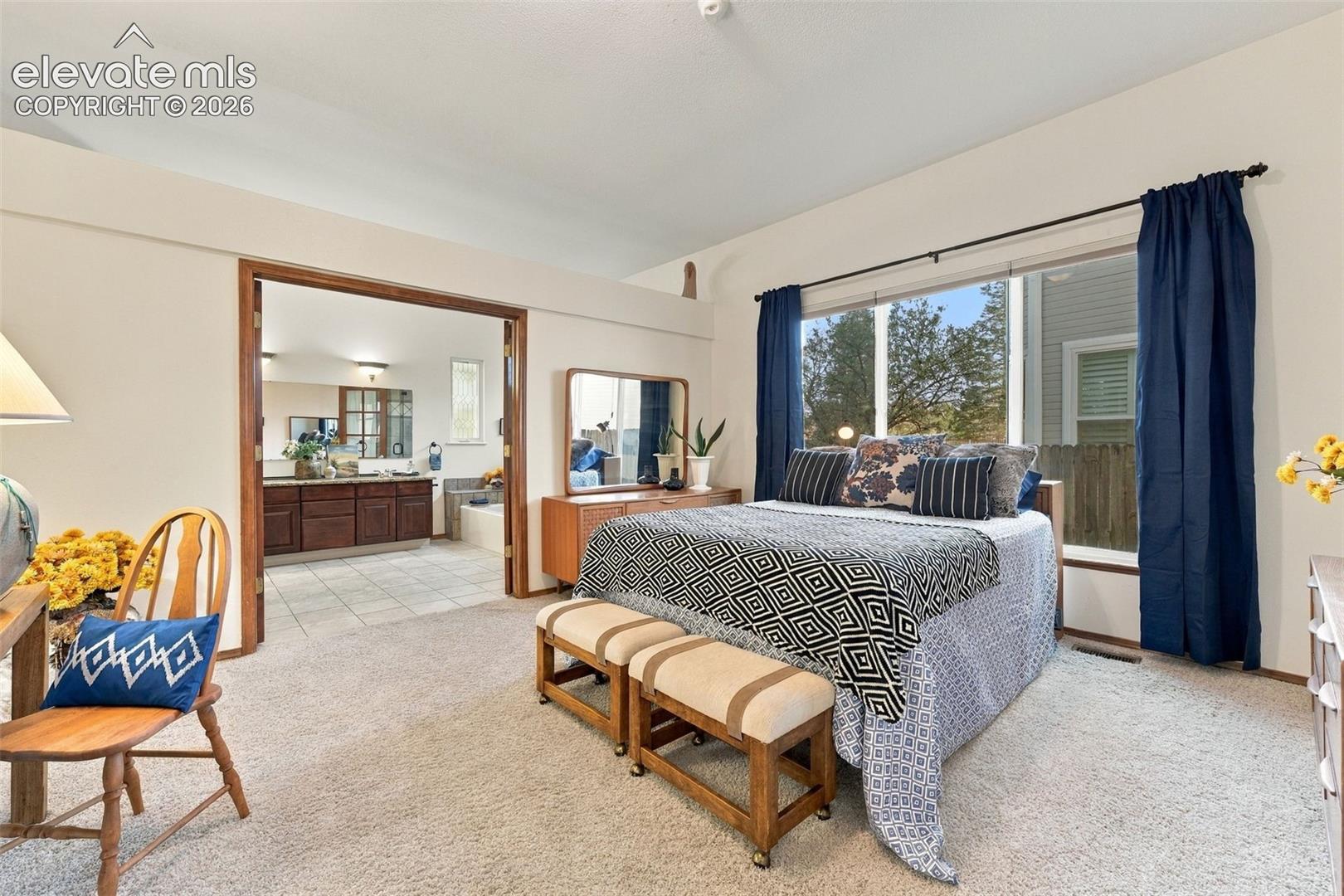 Photo 4 of 8960 Edgefield Drive, Colorado Springs