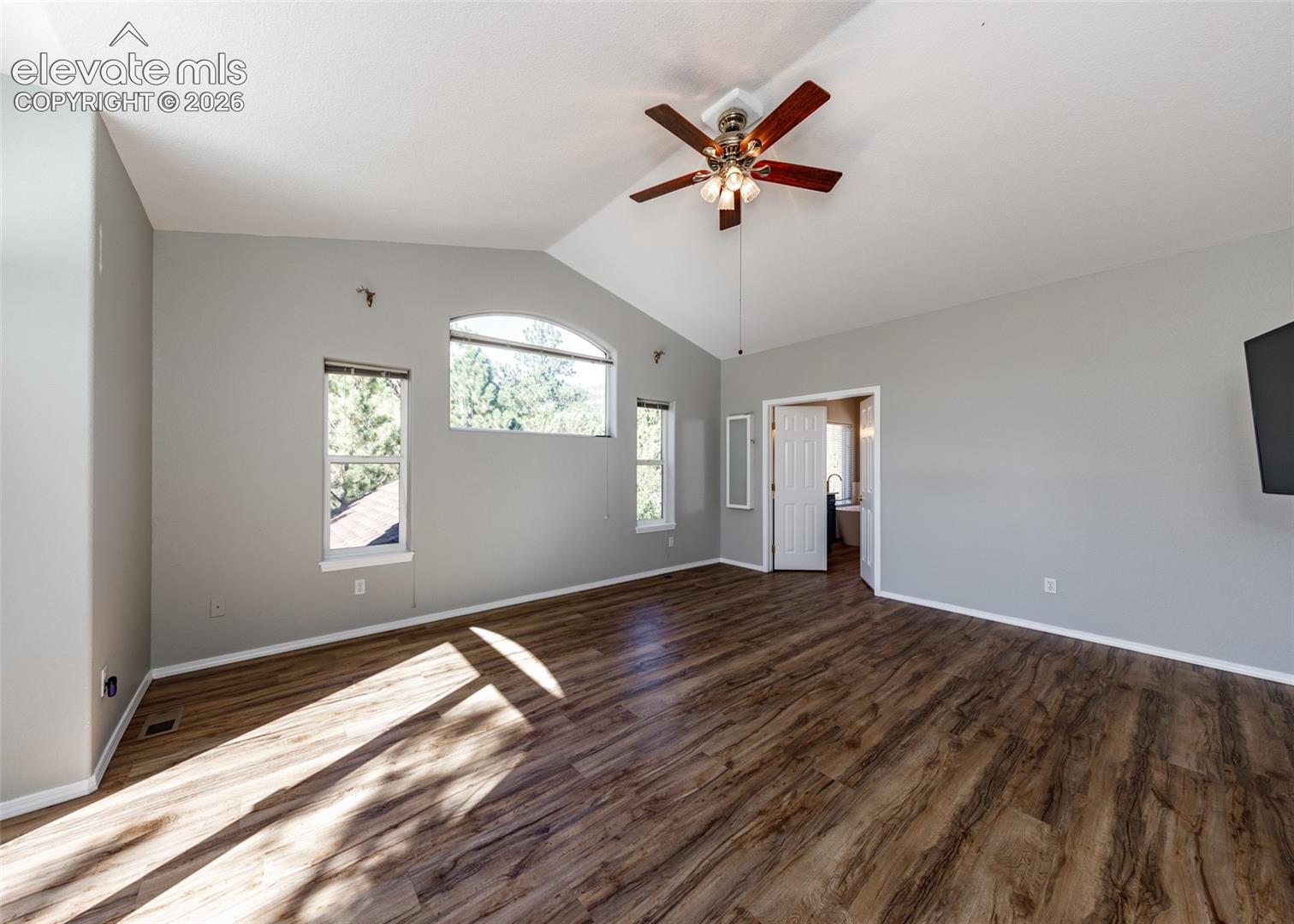 Photo 12 of 15631 Cala Rojo Drive, Colorado Springs