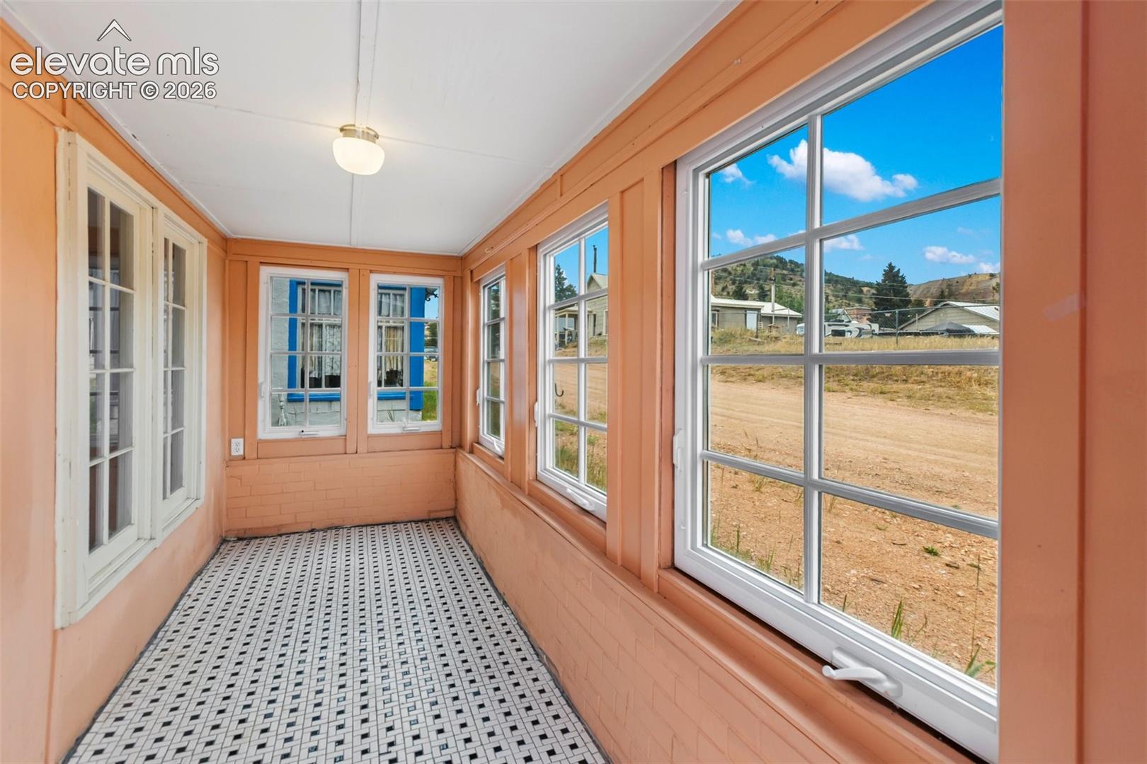 Photo 6 of 102 Spicer Avenue, Victor