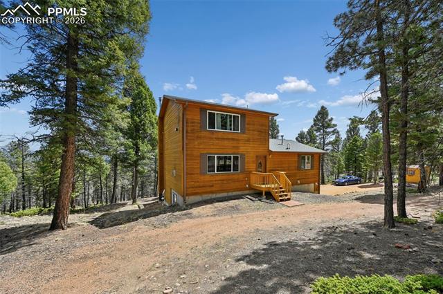 82 Apache Creek Dr, Florissant, CO 80816