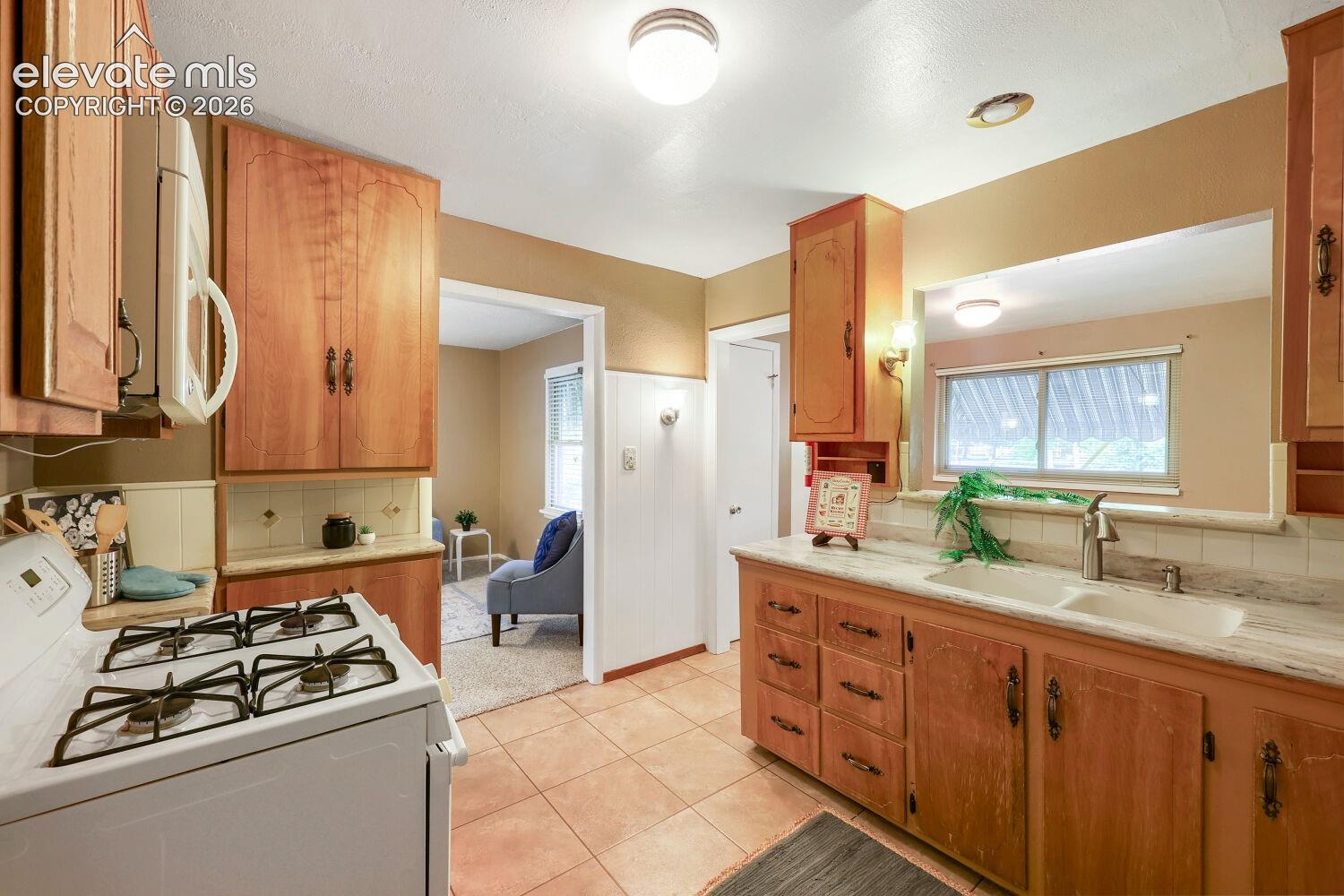 Photo 15 of 618 E Uintah Street, Colorado Springs