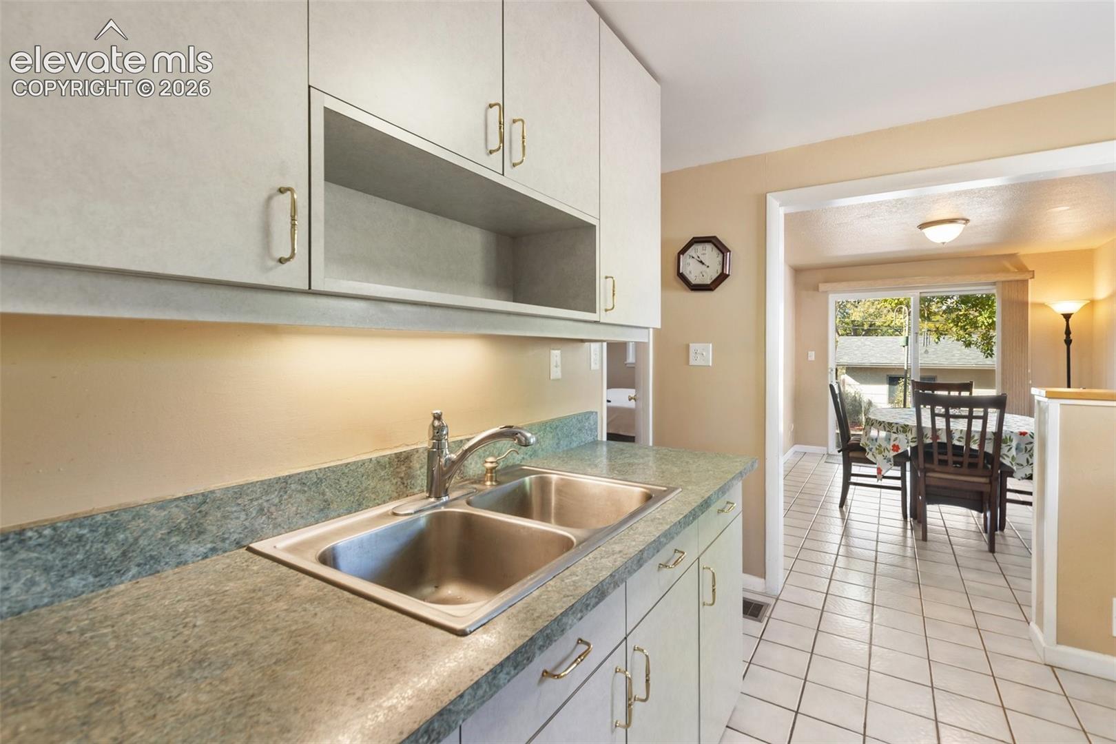 Photo 11 of 2304 Robin Drive, Colorado Springs