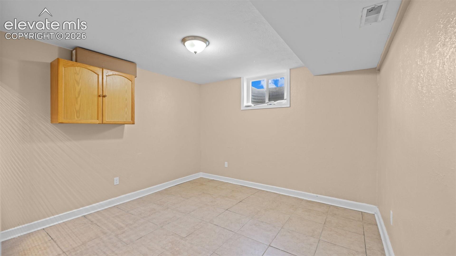 Photo 21 of 1001 Parkview Boulevard, Colorado Springs