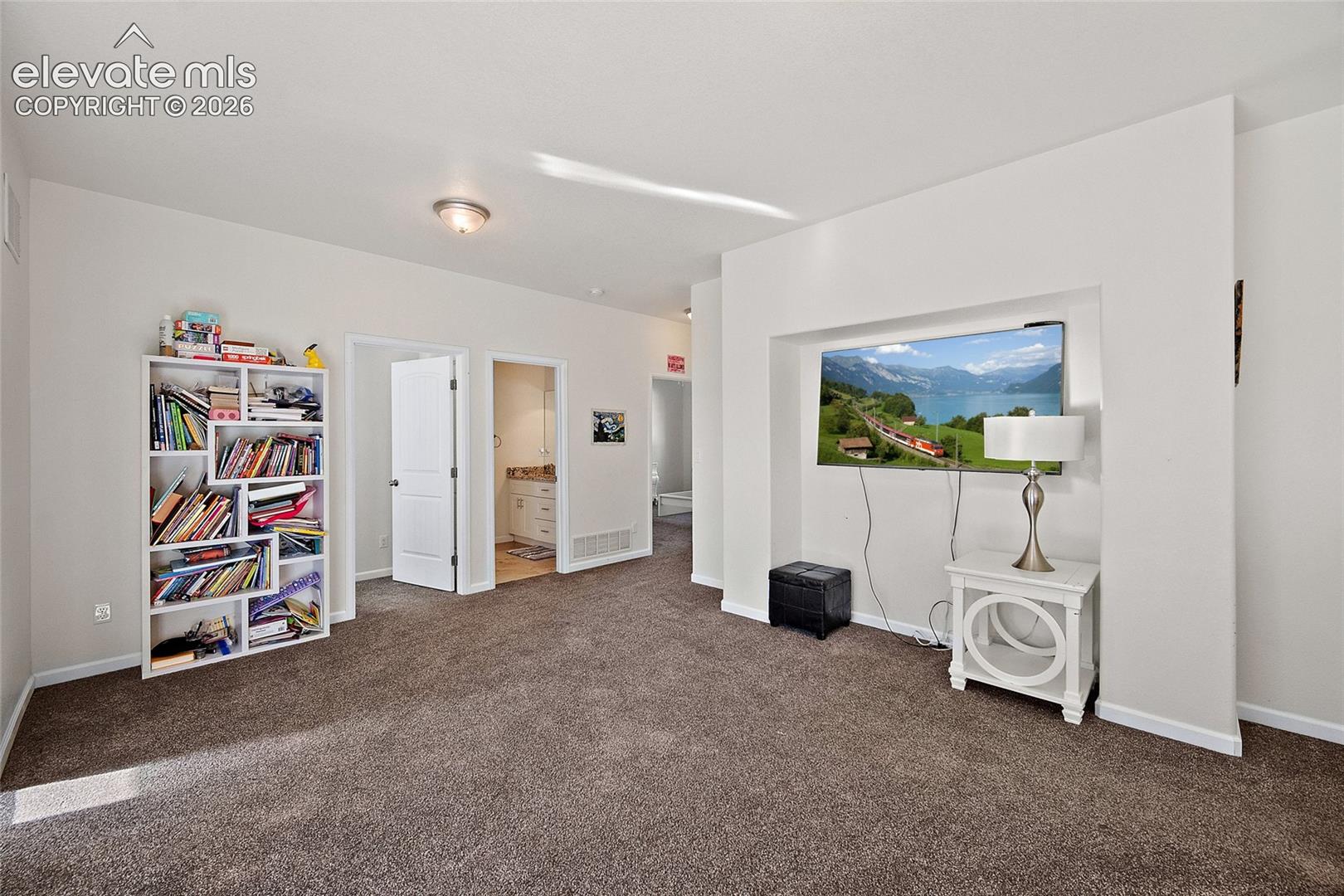 Photo 24 of 734 N Walnut Street, Colorado Springs