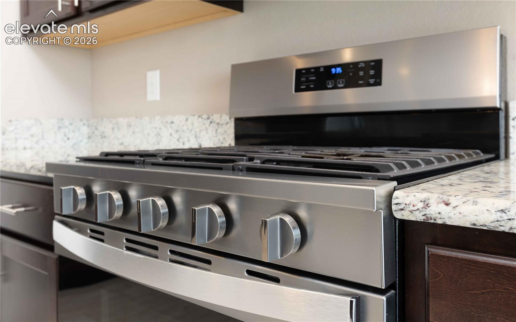 One year old gas range/oven