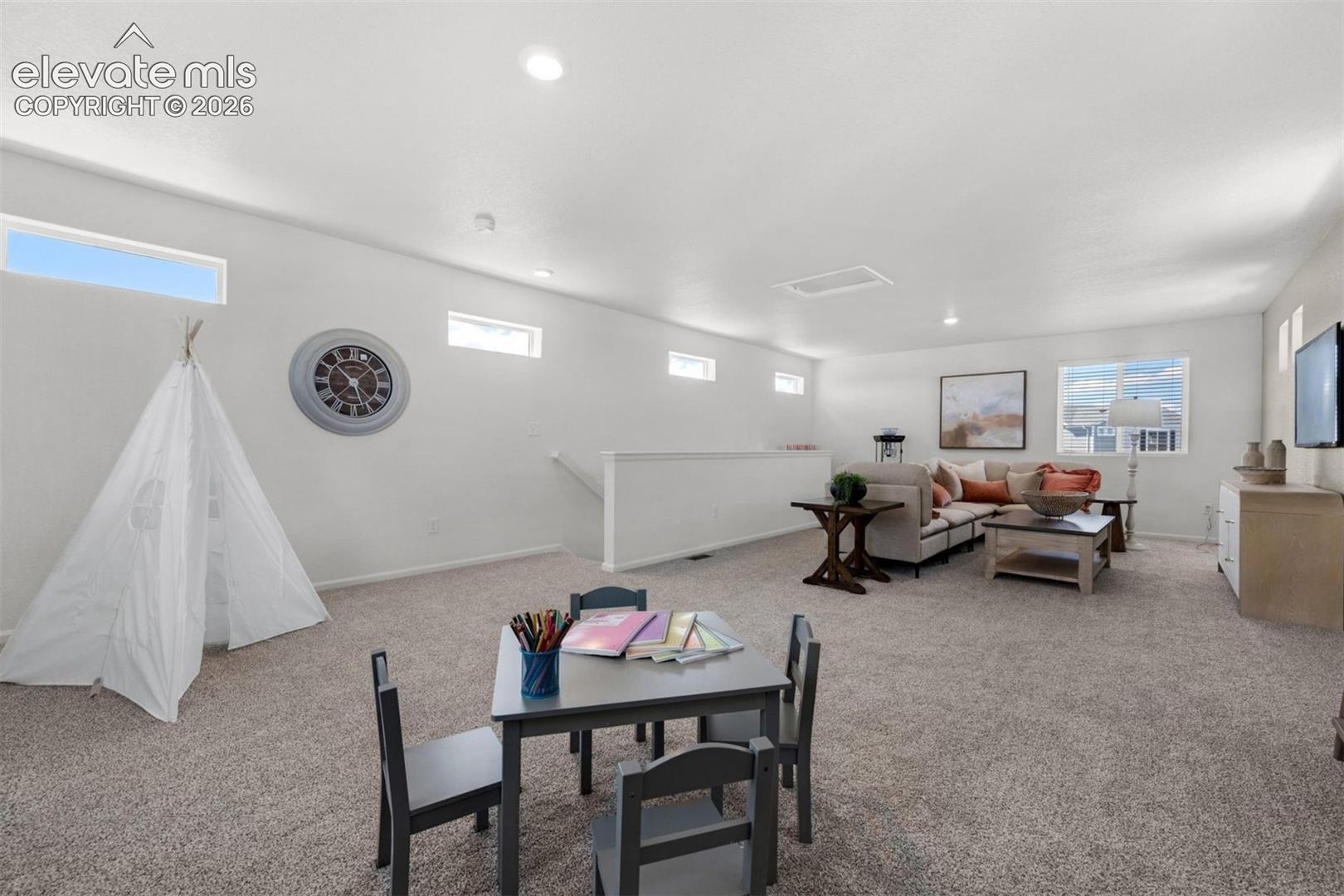 *photos of a model home*