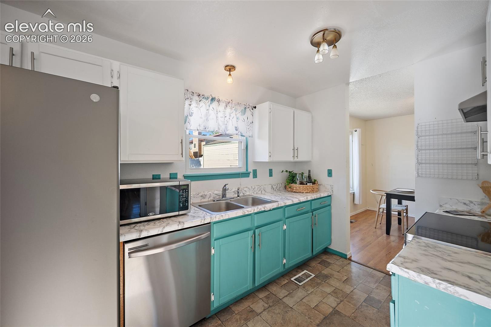 Photo 16 of 6215 Desoto Drive, Colorado Springs
