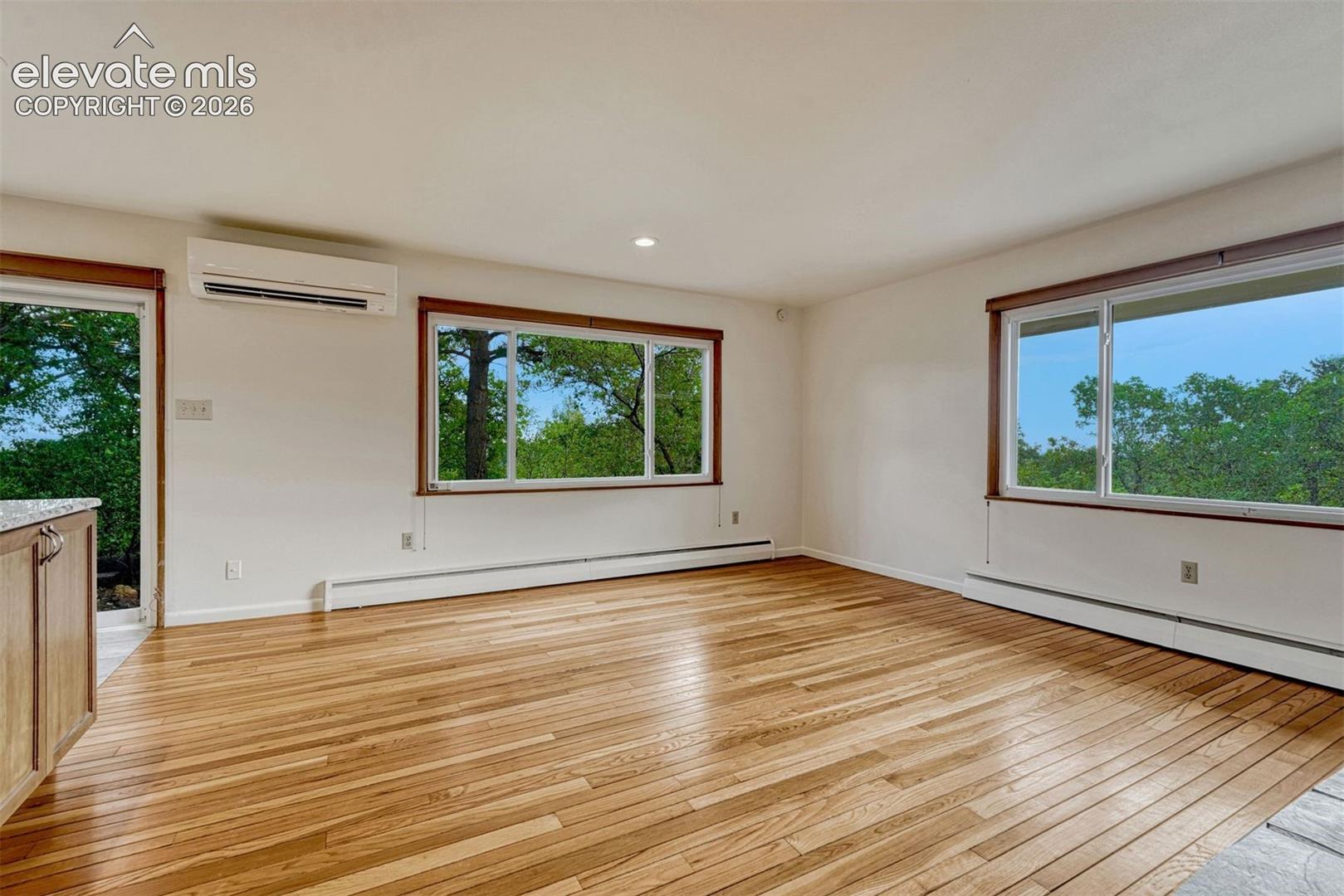 Photo 16 of 325 Altura Way, Colorado Springs