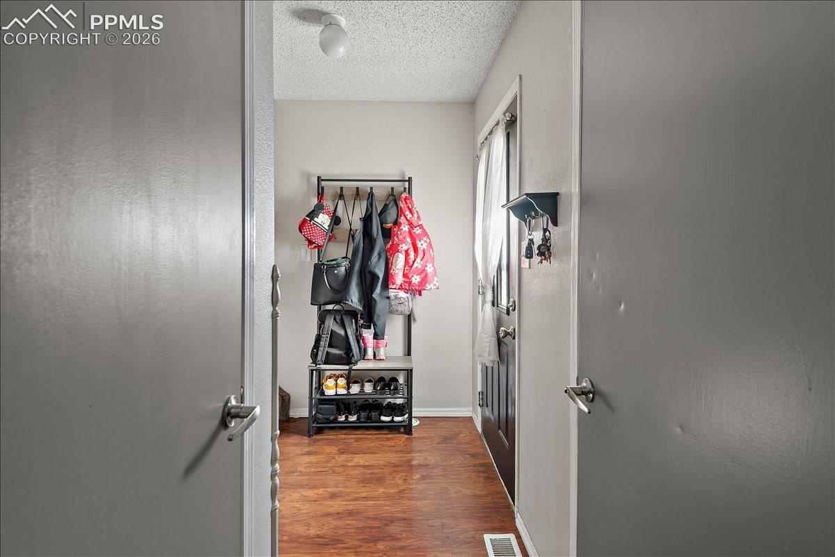 Photo 13 of 4304 Hunting Meadows Circle, Colorado Springs