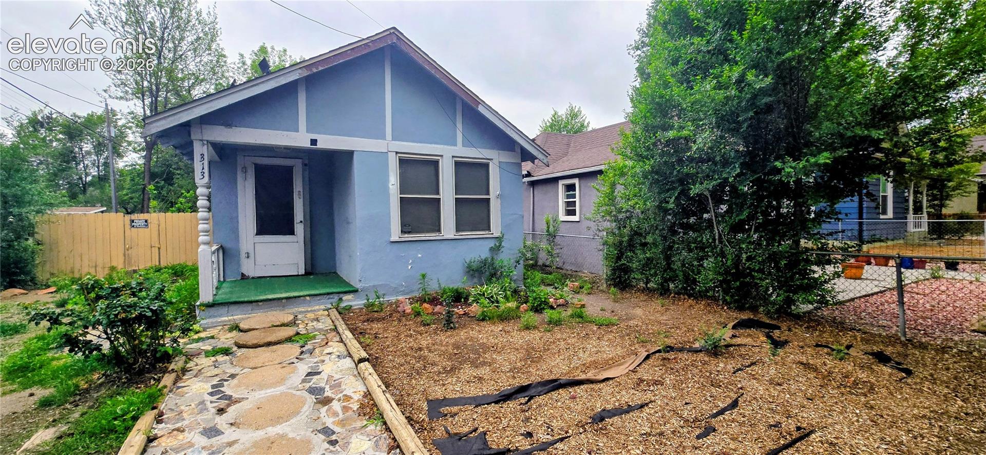 313 W Monument St, Colorado Springs, CO 80905
