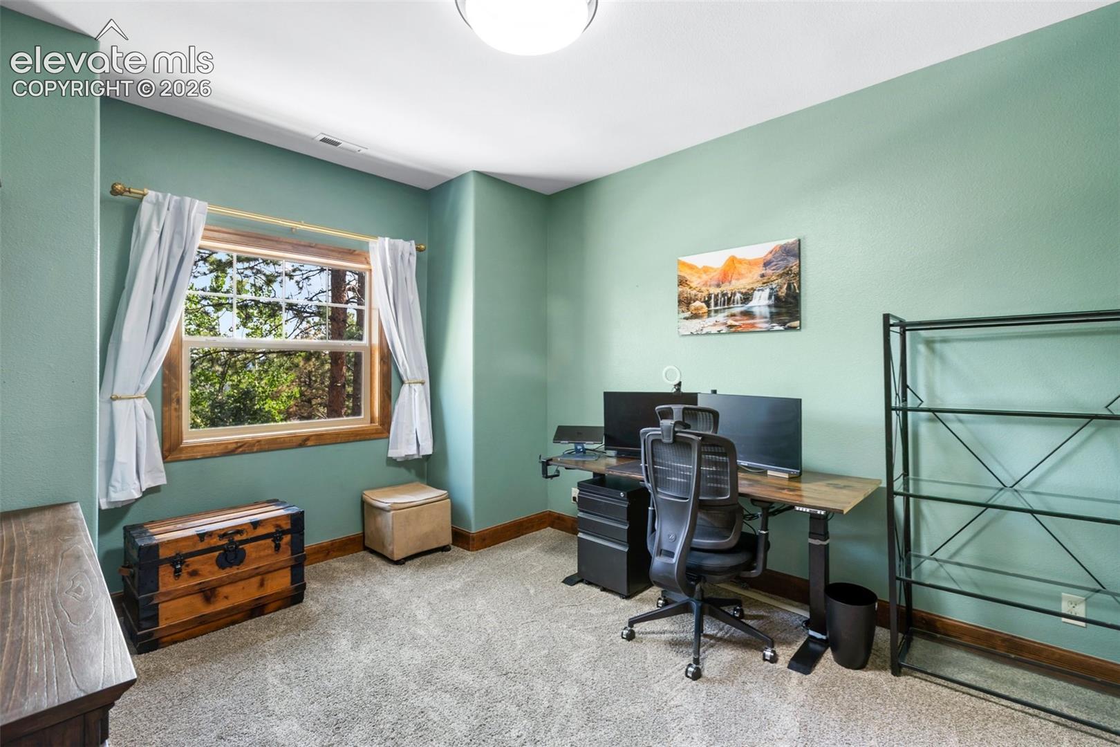 Upstairs bedroom #2