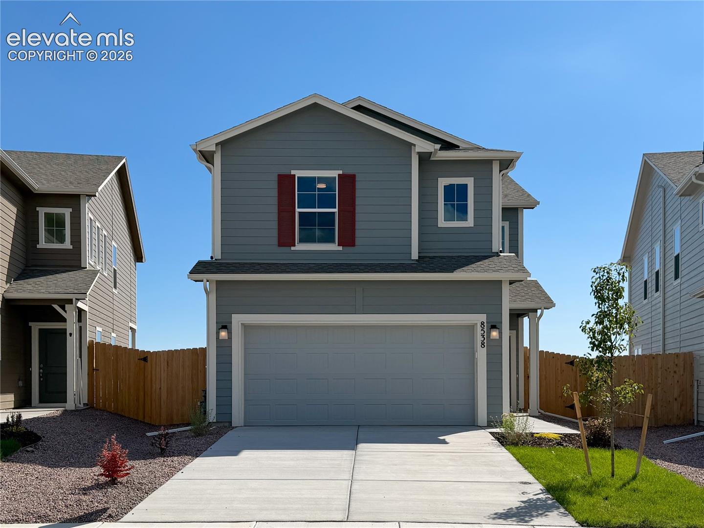 8538 Blue Feather Loop — photo 1