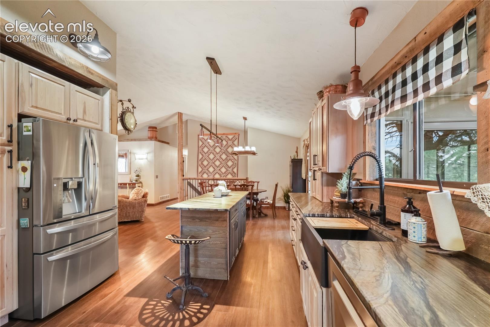 Stainless appliances that stay!
