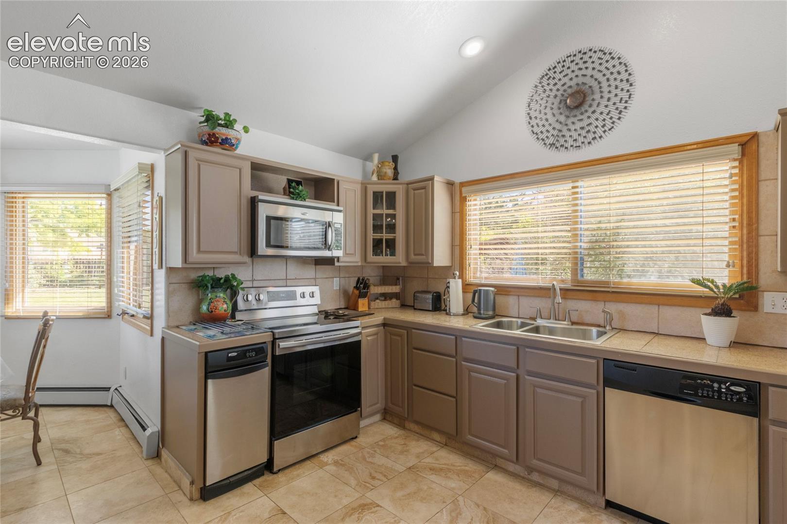 Photo 11 of 539 W Slice Drive, Pueblo West