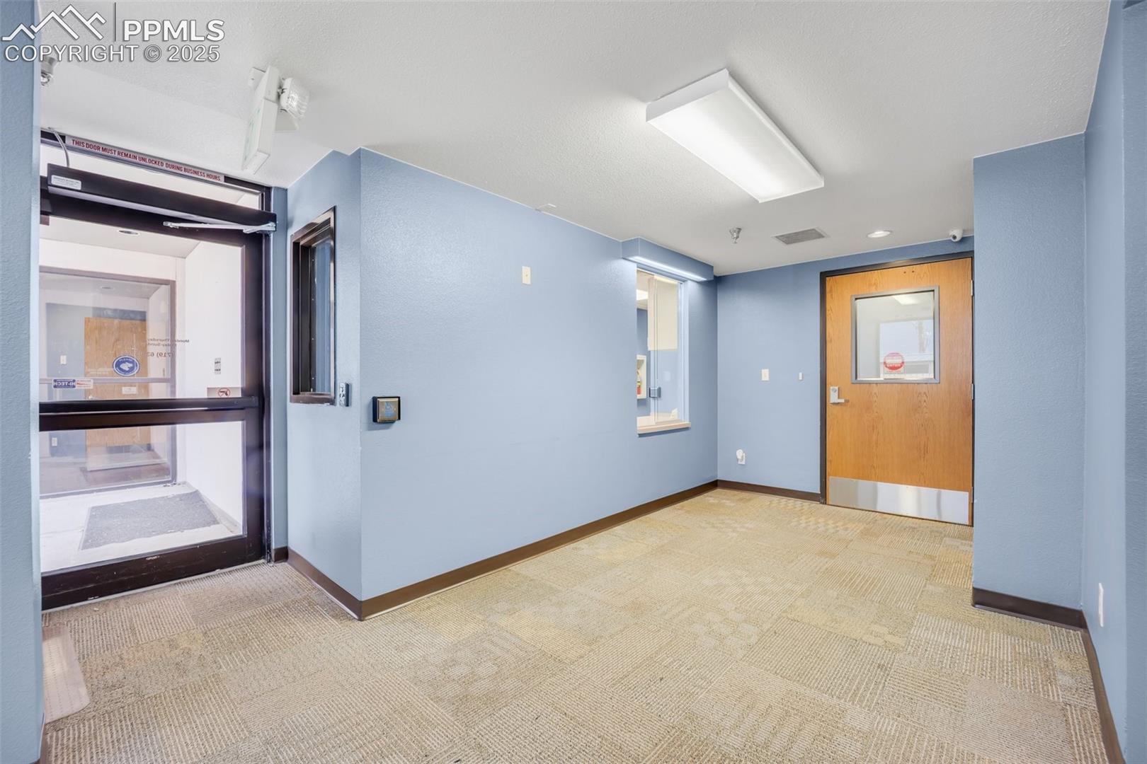 Photo 26 of 1605 N Union Boulevard, Colorado Springs