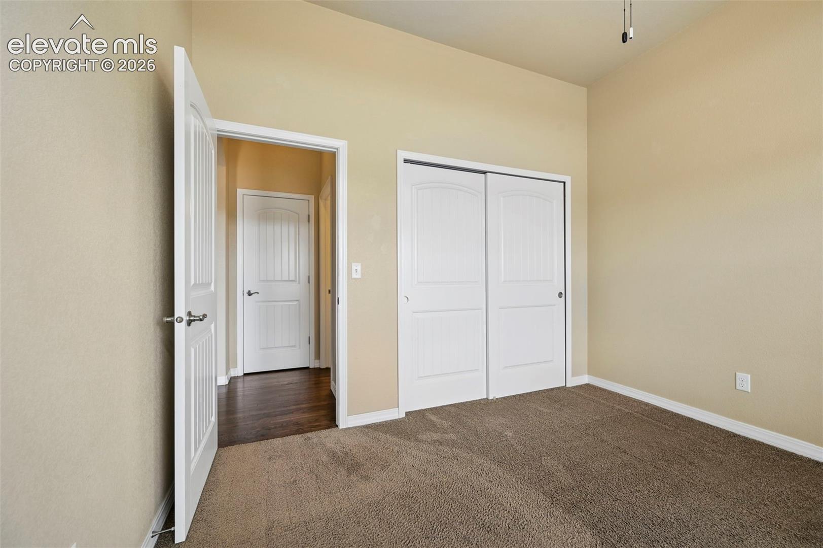 secondary bedroom/office